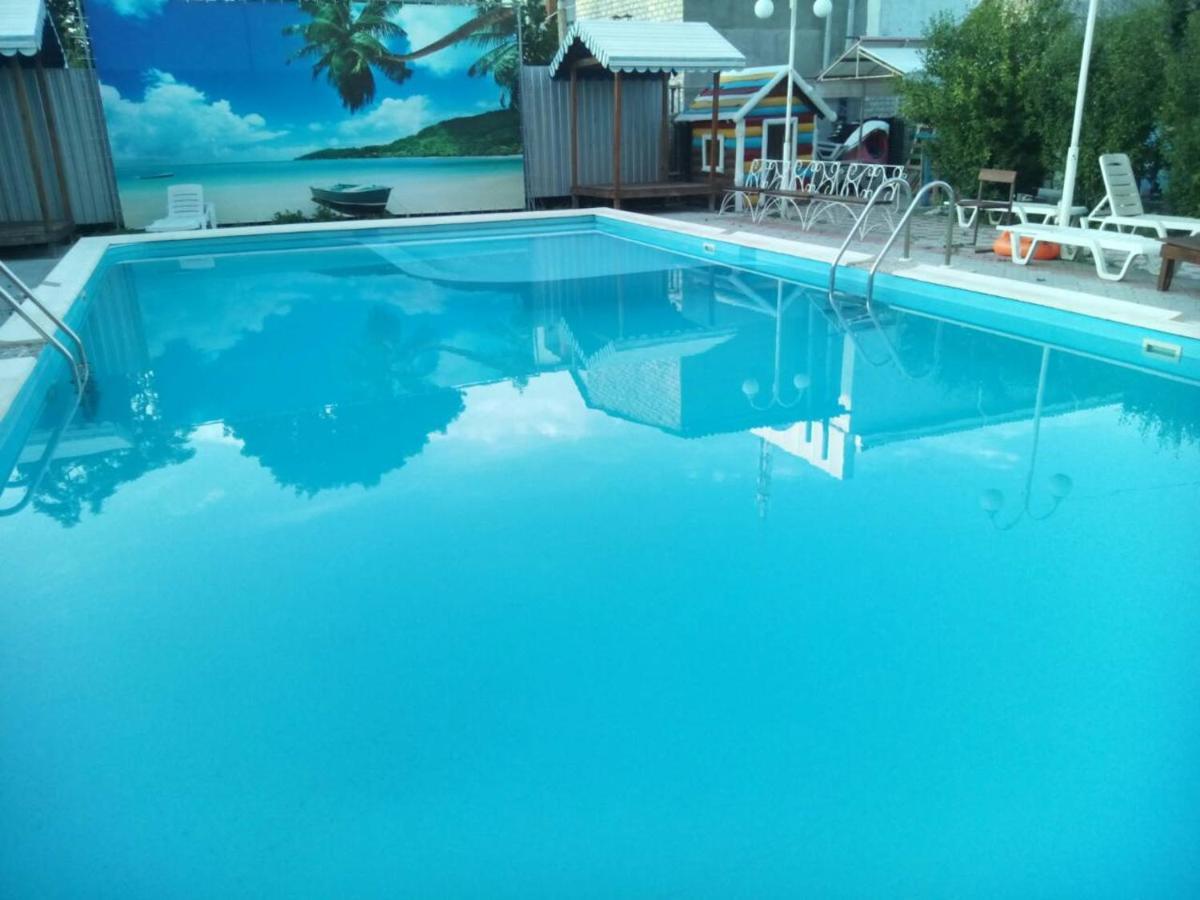 Admiral Hotel Skadovsʼk Zewnętrze zdjęcie