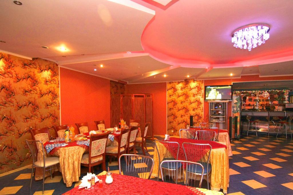 Admiral Hotel Skadovsʼk Zewnętrze zdjęcie