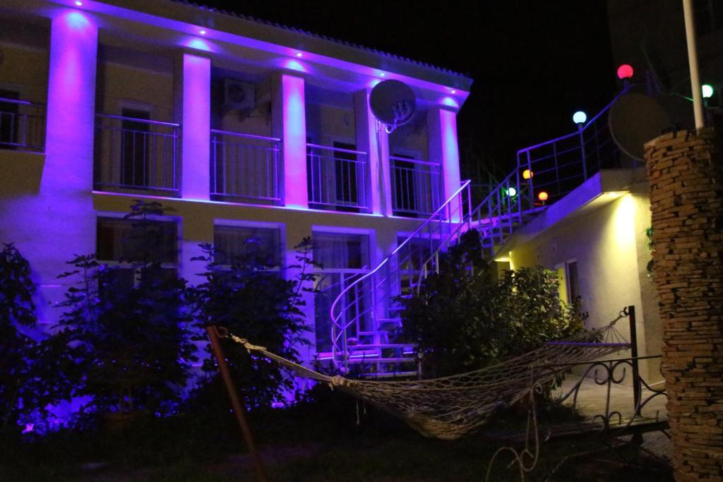 Admiral Hotel Skadovsʼk Zewnętrze zdjęcie